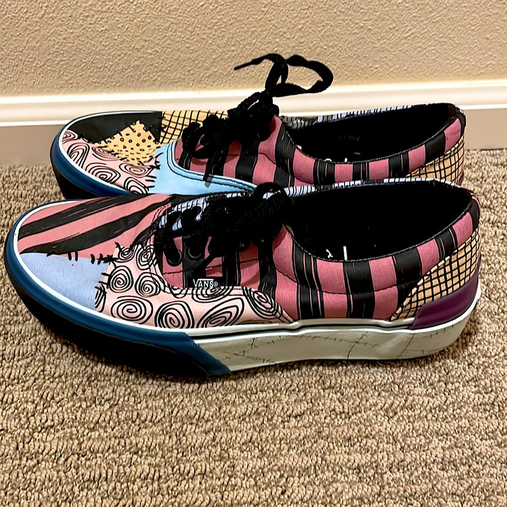 NIGHTMARE BEFORE CHRISTMAS PLATFORM VANS *VANS ERA STACKED - Sally*
